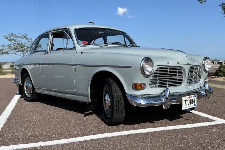 1967 Volvo Amazon sold for $11,000