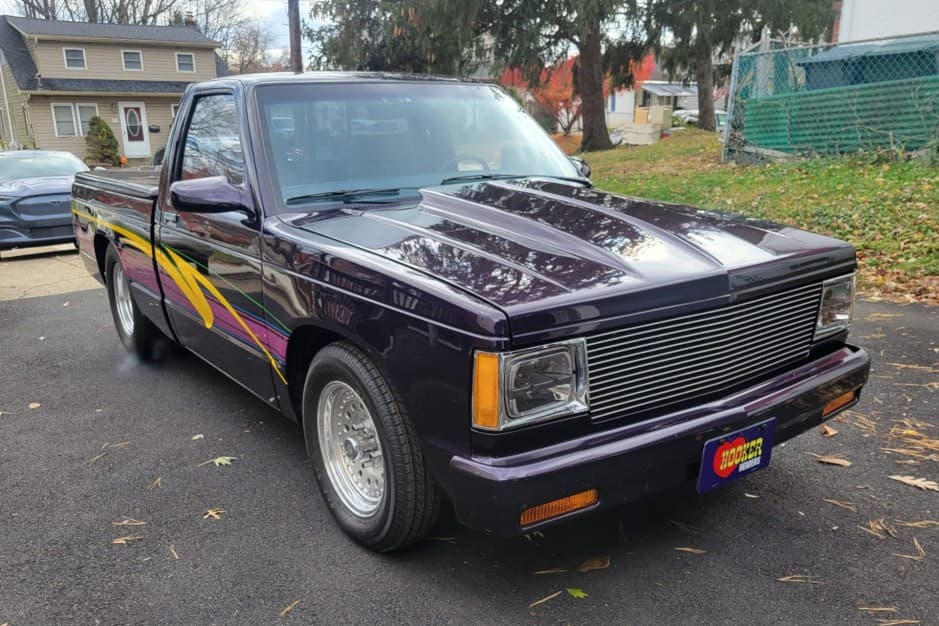 1982 Chevrolet S-10 (1982-1993) sold for $15,000