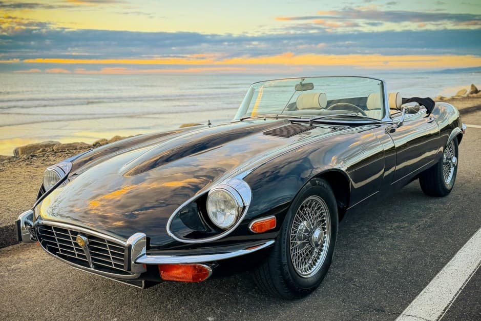 1972 Jaguar XKE Series III sold for $90,000