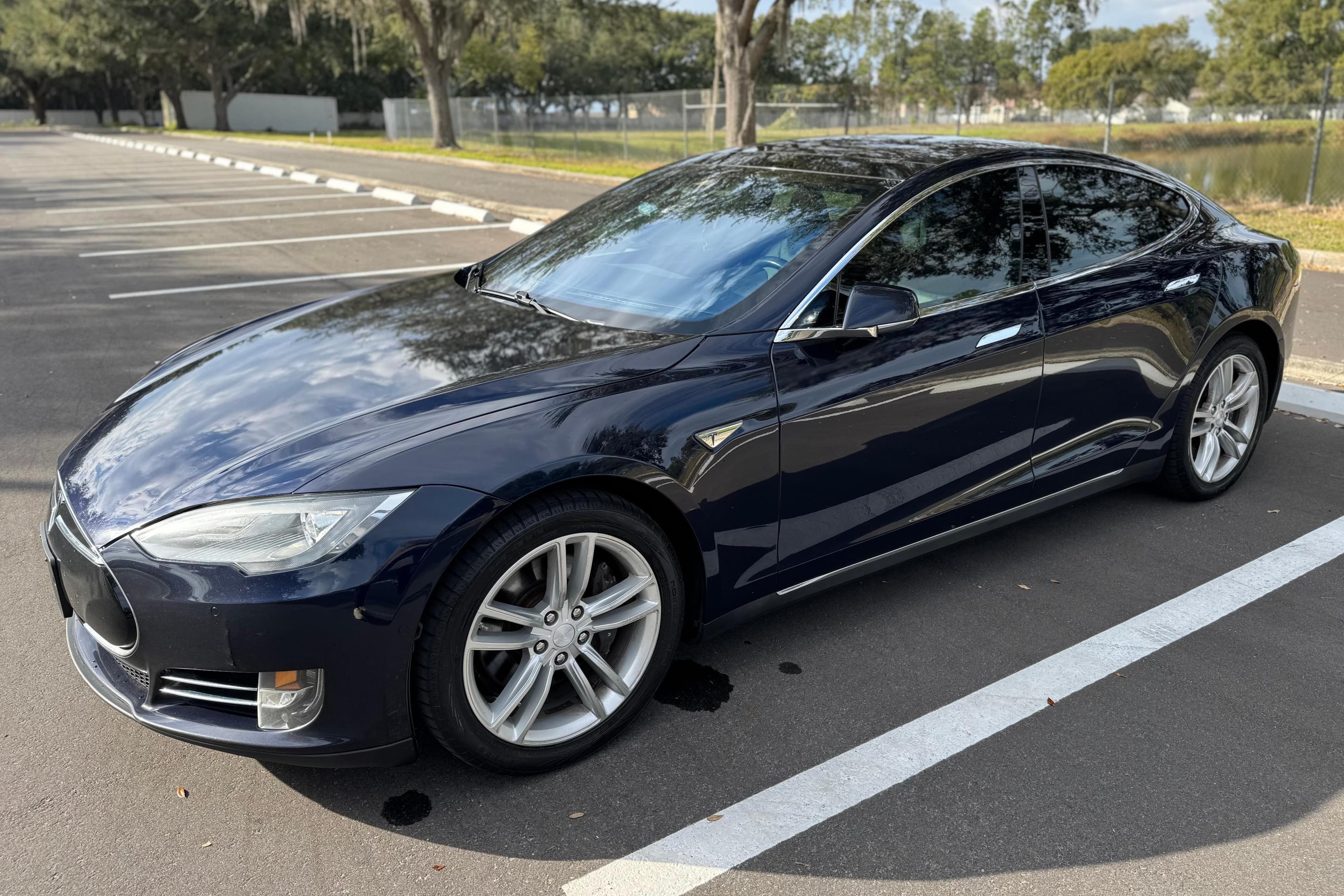 2015 Tesla Model S sold for $11,500