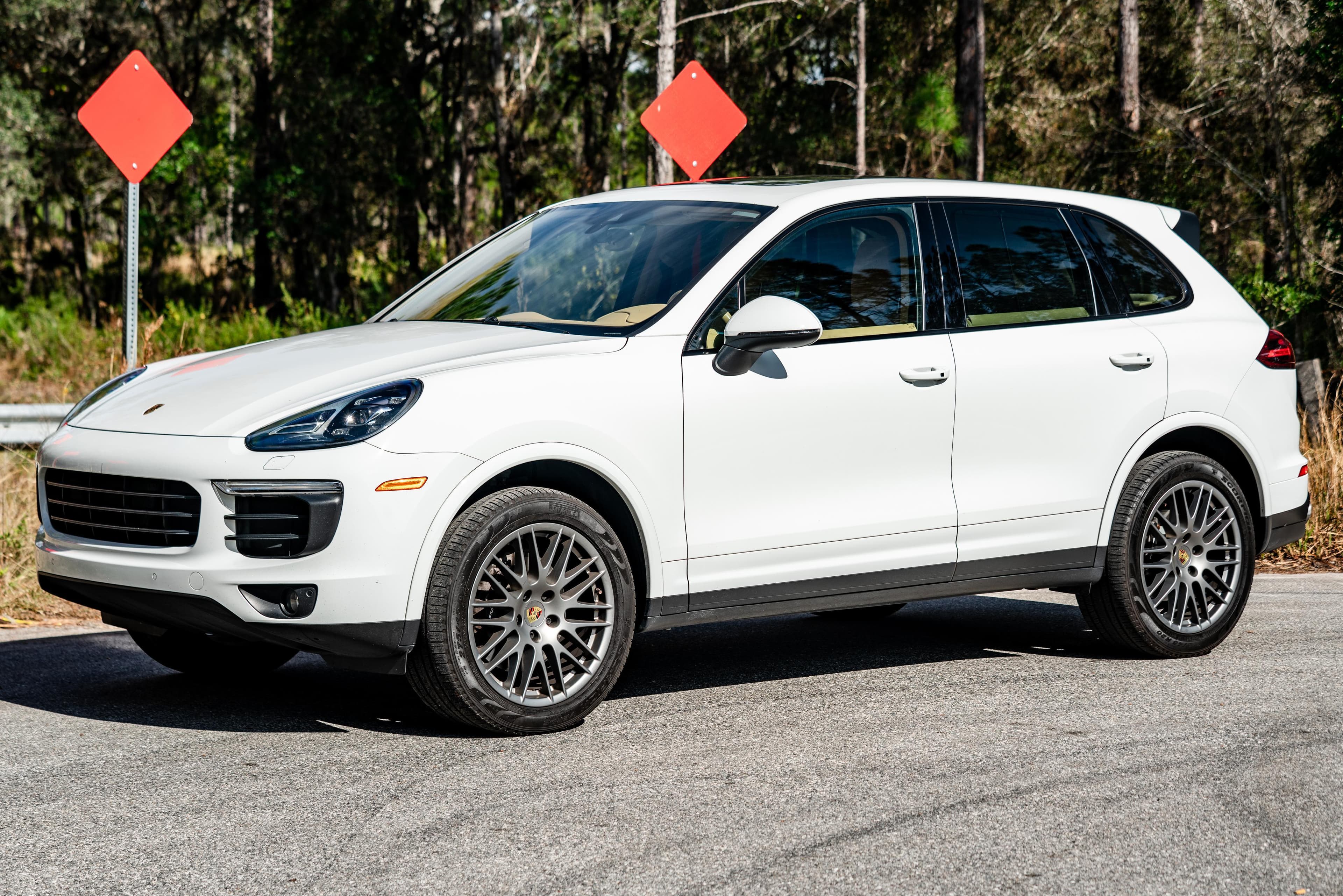 2017 Porsche Cayenne sold for $15,750