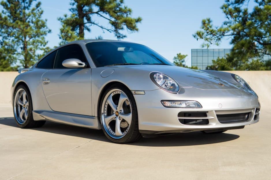 2005 Porsche 997 911 Carrera sold for $50,000
