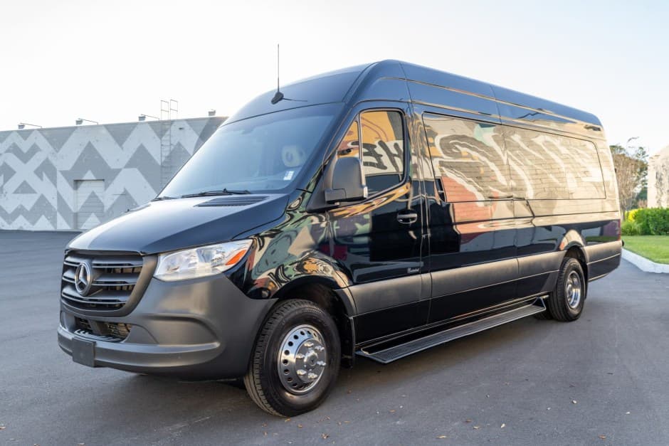 2021 Mercedes-Benz Sprinter sold for $82,500