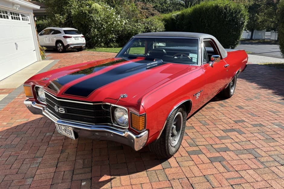 1972 Chevrolet El Camino sold for $24,000