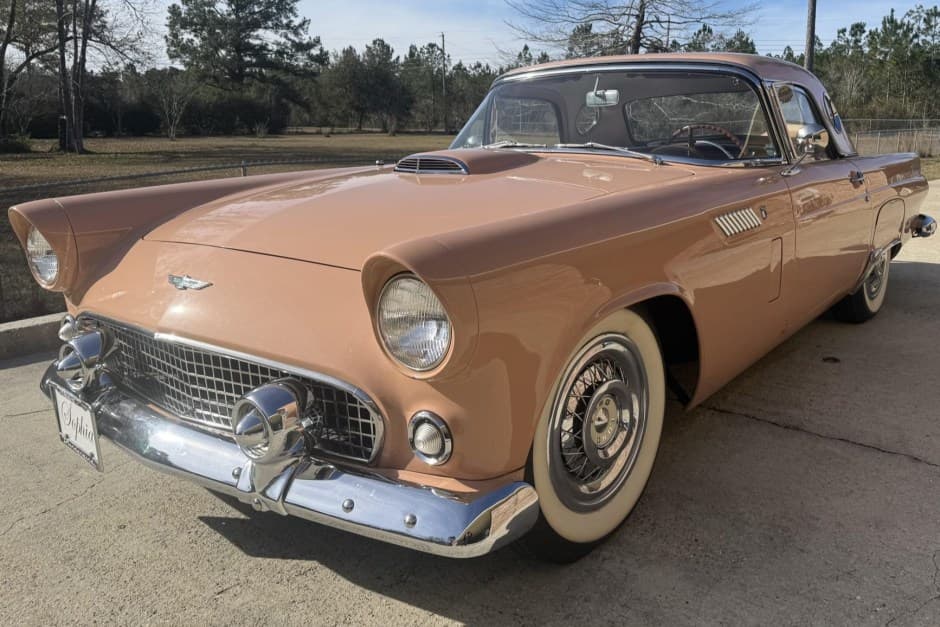 1956 Ford Thunderbird (1955-1957) sold for $33,500