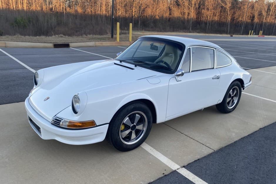 1969 Porsche 912 sold for $35,250