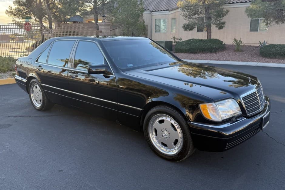 1999 Mercedes-Benz W140 S-Class sold for $22,250