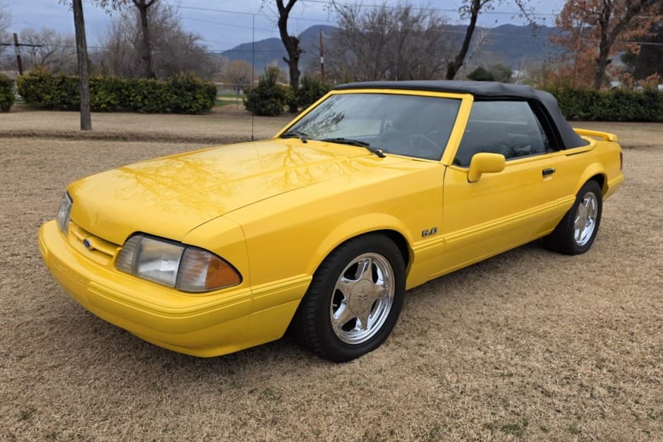 1993 Ford Fox-Body Mustang sold for $16,000