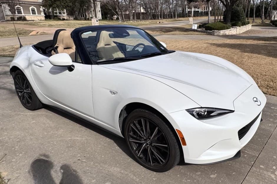 2024 Mazda ND MX-5 Miata sold for $25,678