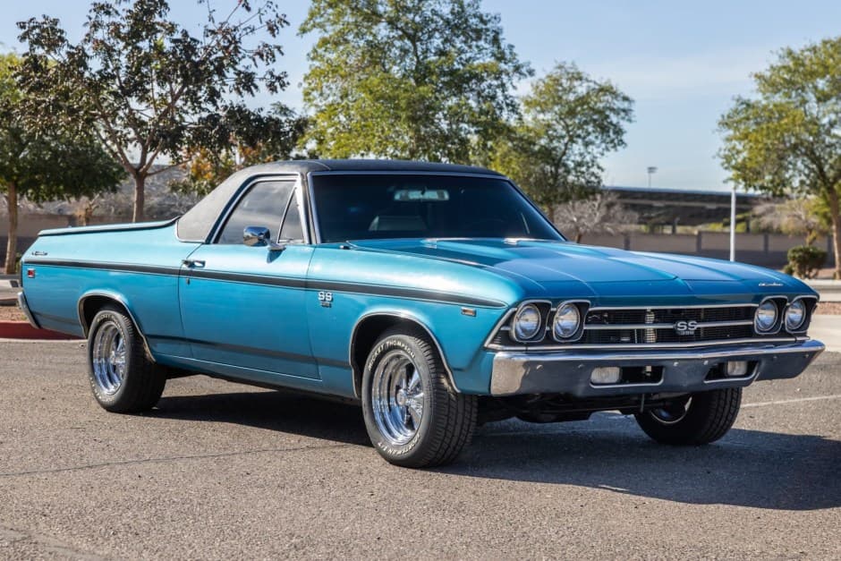 1969 Chevrolet El Camino sold for $25,750
