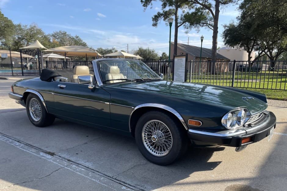 1991 Jaguar XJS sold for $8,200