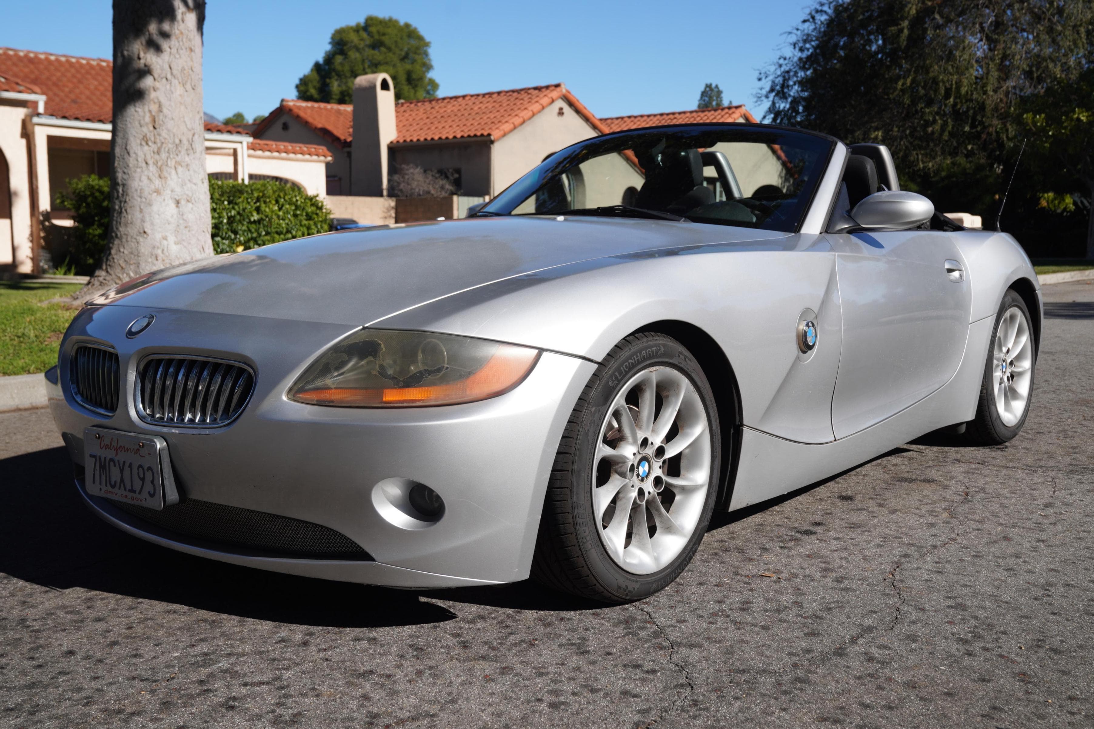 2005 BMW Z4 sold for $3,800
