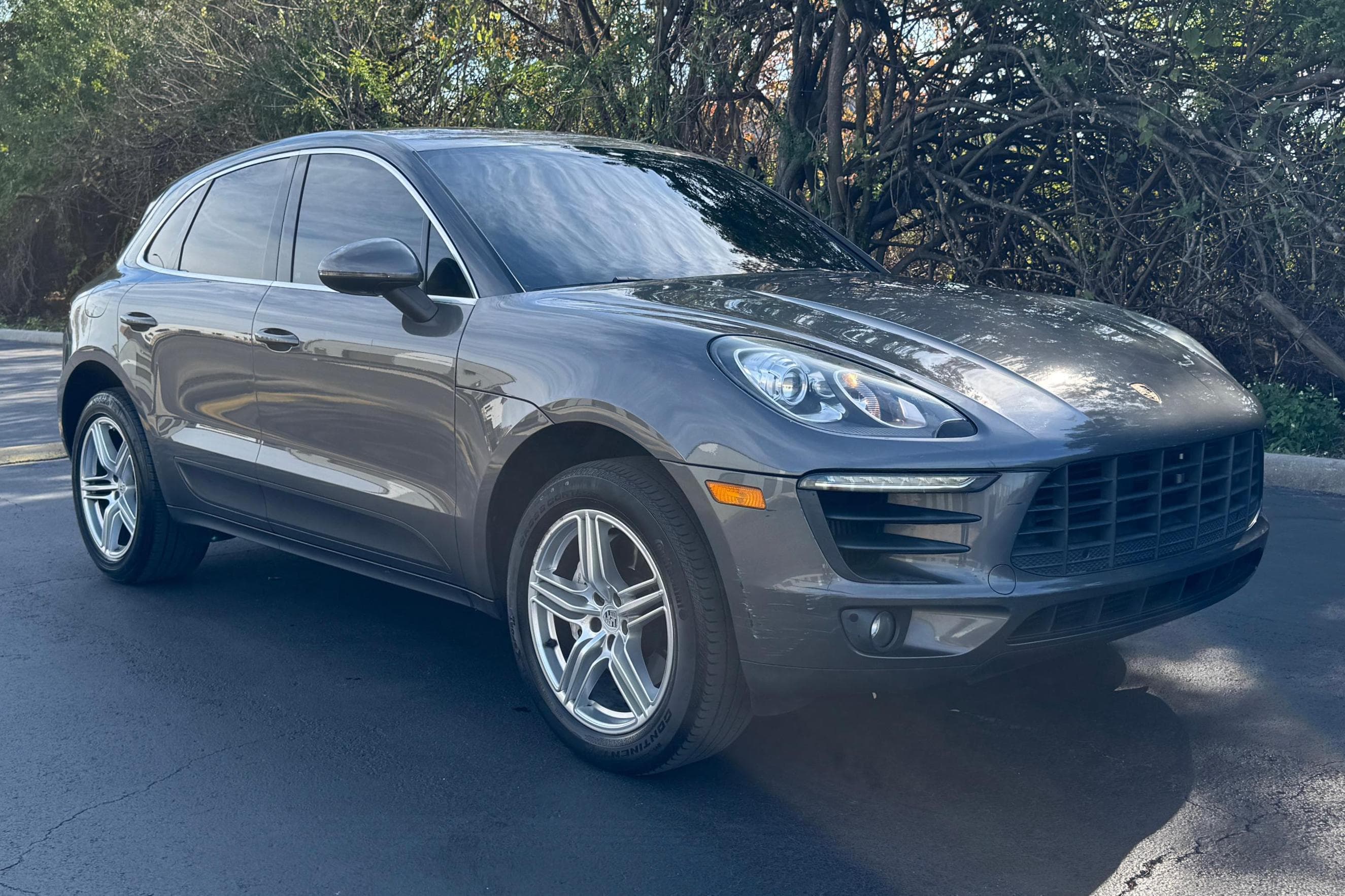 2015 Porsche Macan sold for $9,000