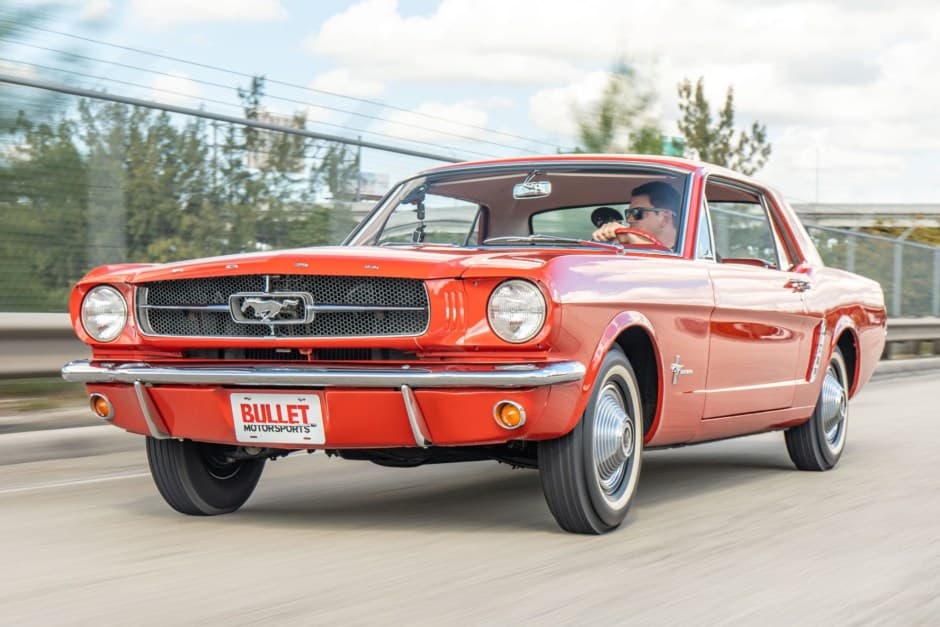 1965 Ford Mustang 1964.5-1966 sold for $21,100