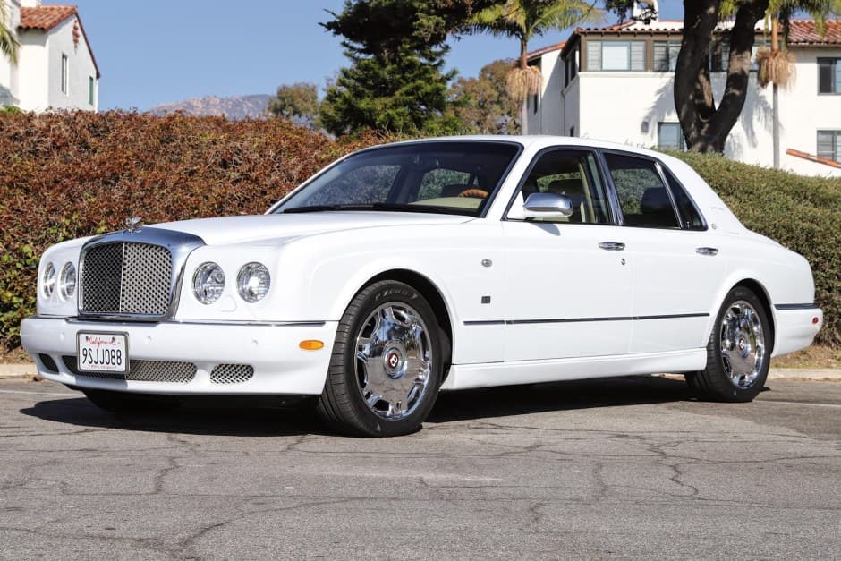 2006 Bentley Arnage sold for $37,019