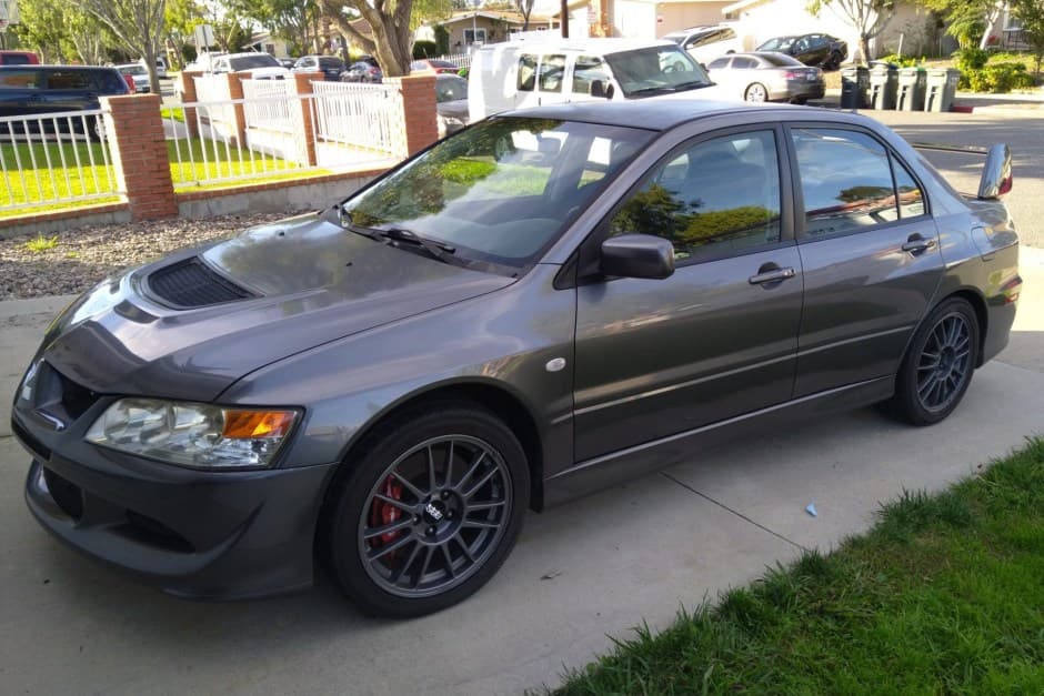 2005 Mitsubishi Lancer Evolution sold for $36,750