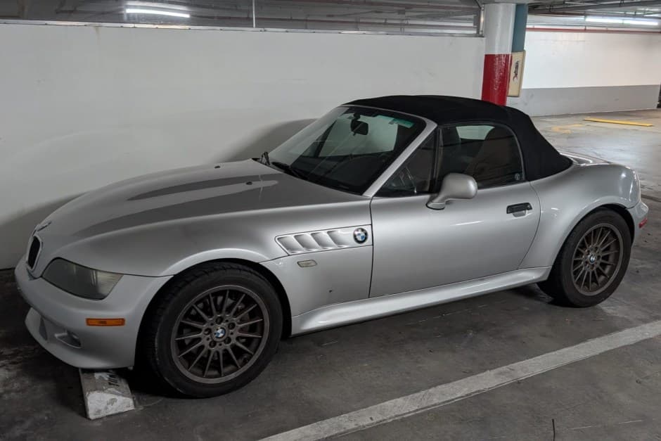 2001 BMW Z3 sold for $6,800