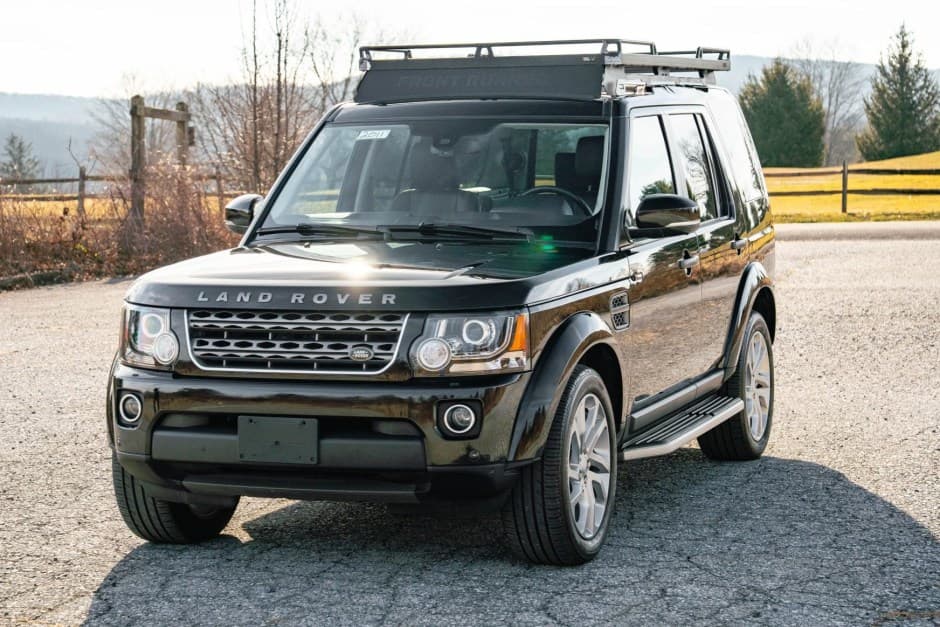 2016 Land Rover LR4 sold for $20,750