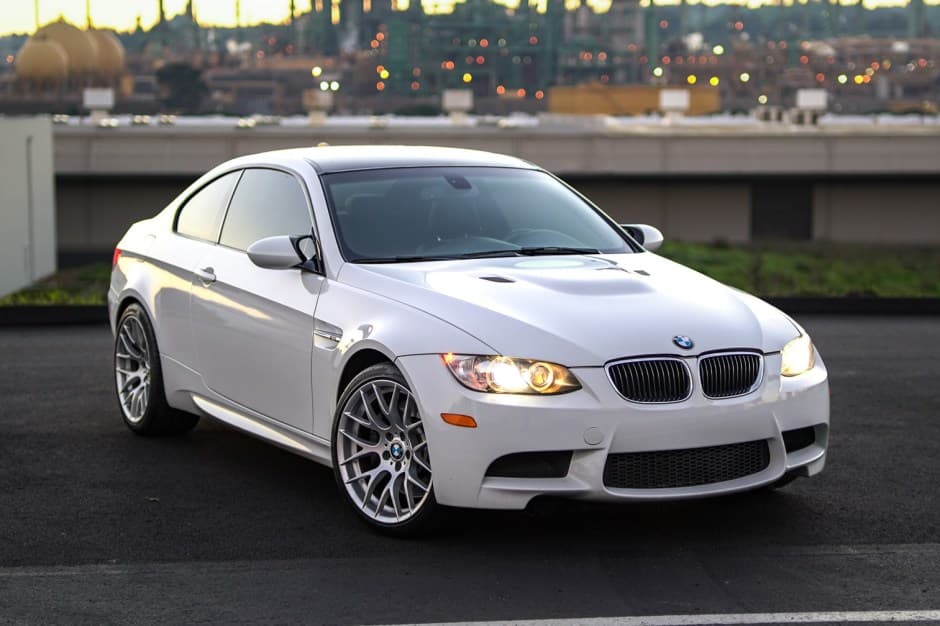 2013 BMW E90/E92/E93 M3 sold for $34,500