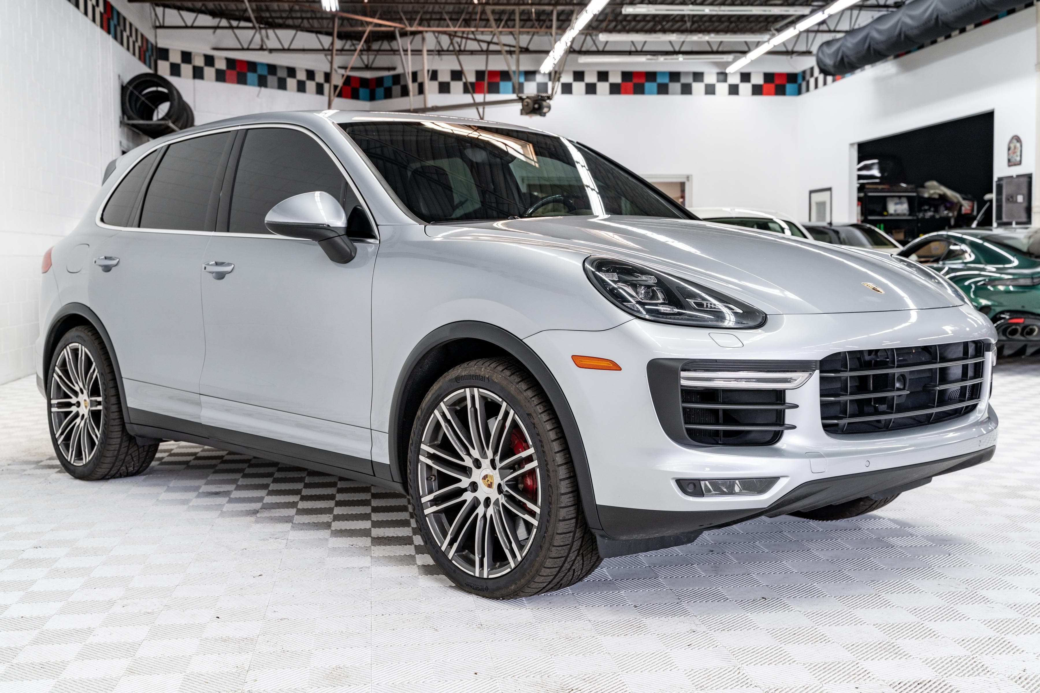 2015 Porsche Cayenne sold for $20,500
