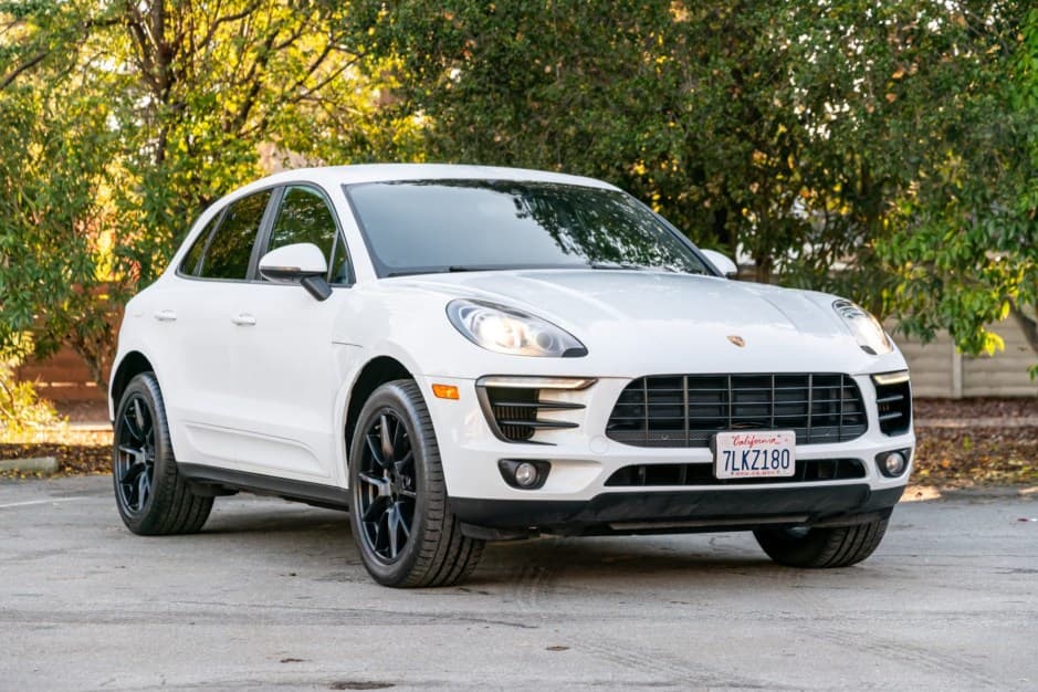 2015 Porsche Macan sold for $16,000