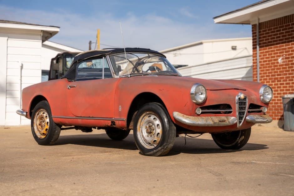 1962 Alfa Romeo 750/101 Series Giulietta & Giulia sold for $6,100