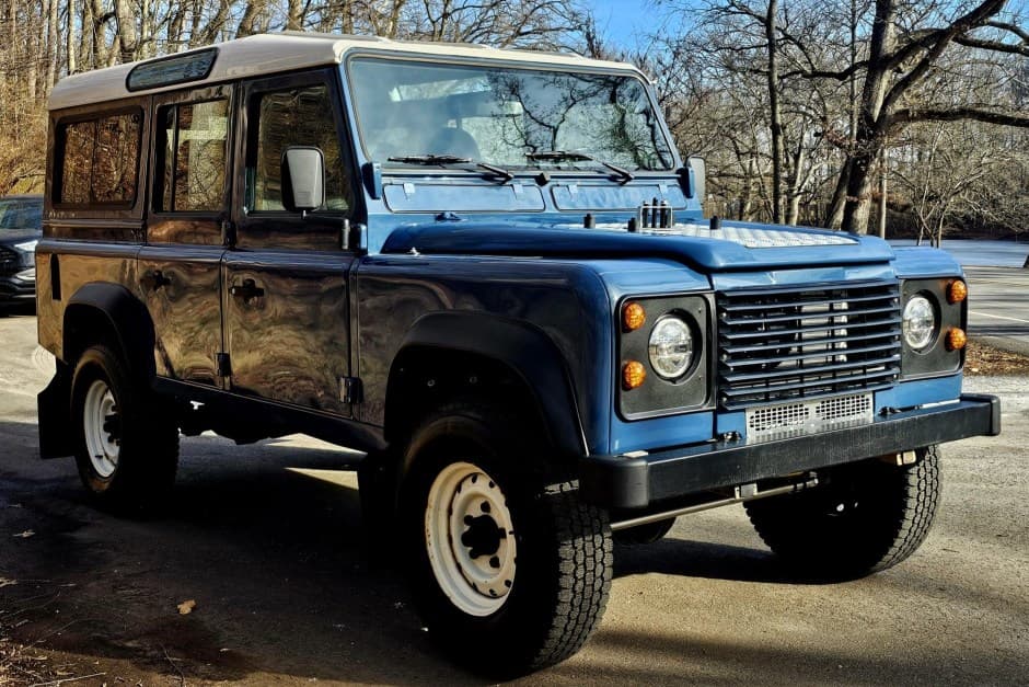 1989 Land Rover 110 / Defender 110 (Euro Spec) sold for $65,000
