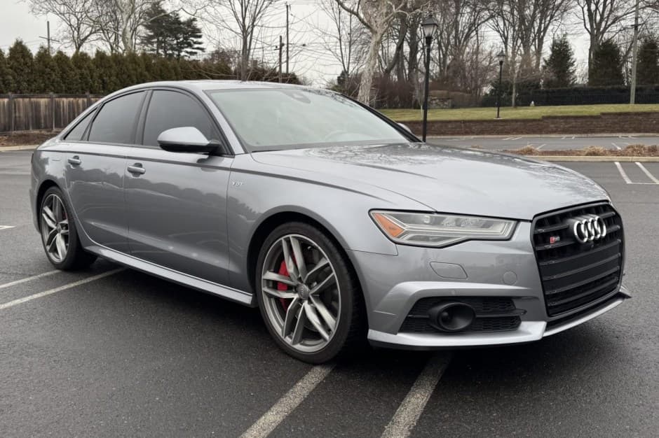 2017 Audi C7 S6 sold for $31,000