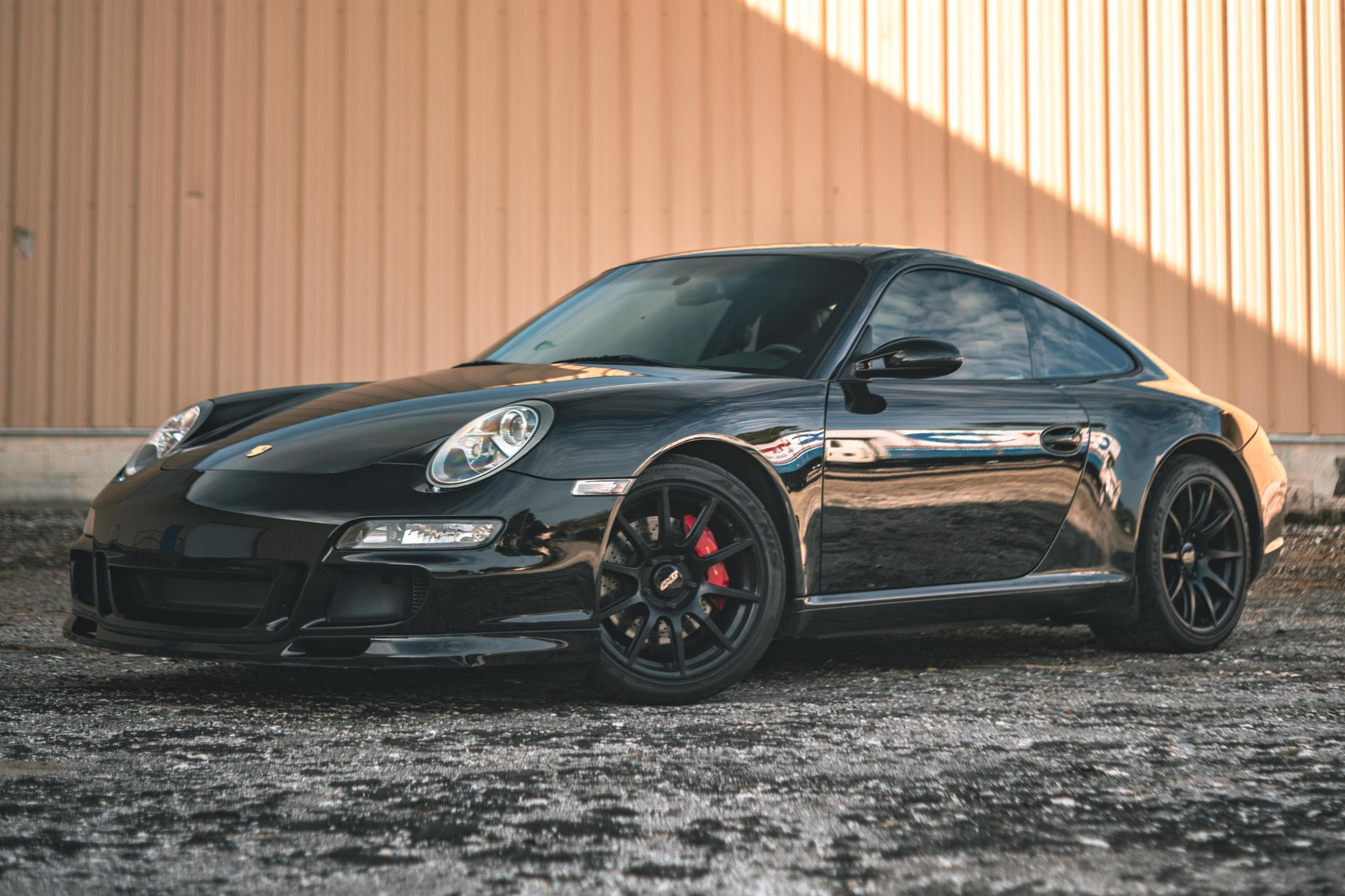 2005 Porsche 997 911 sold for $50,997