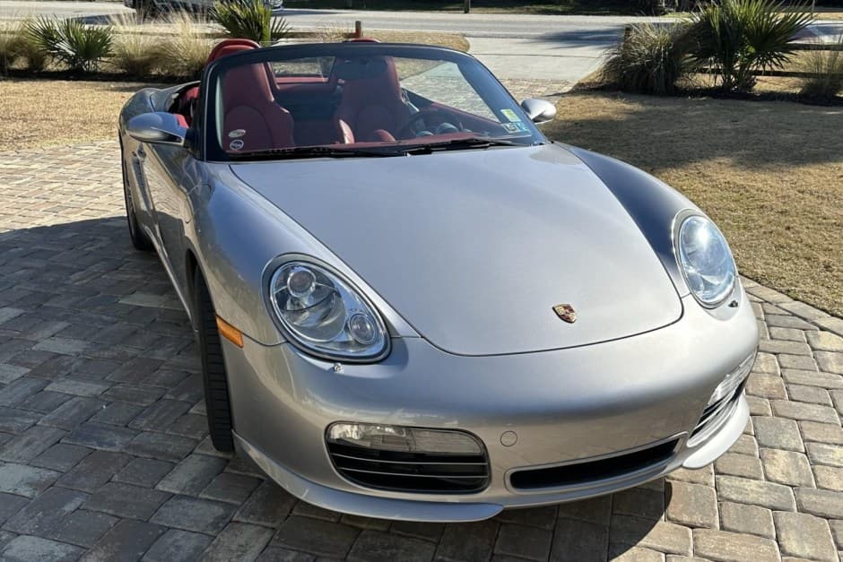 2008 Porsche 987 Boxster sold for $48,000