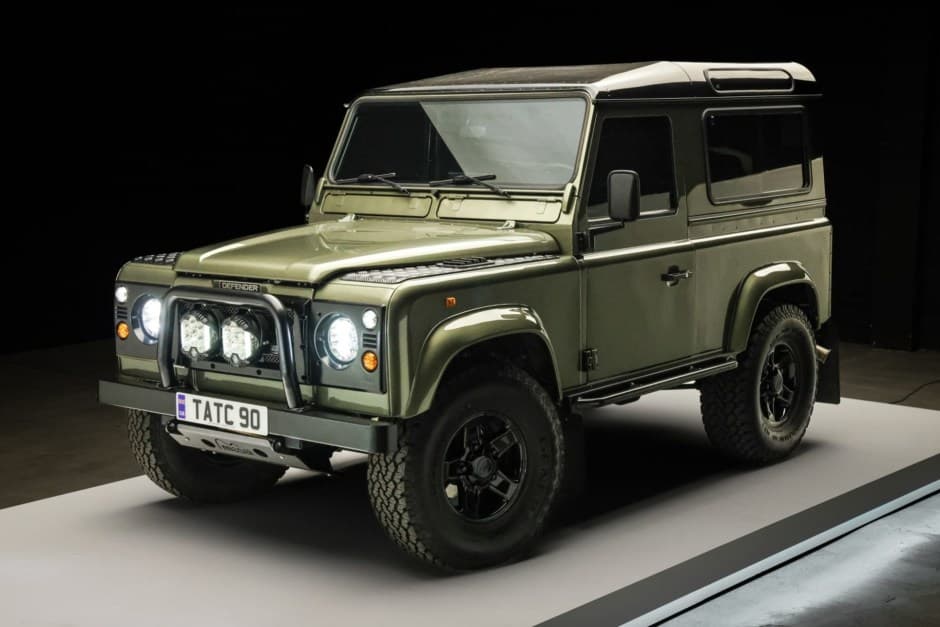 1997 Land Rover 90 / Defender 90 (Euro Spec) sold for $68,000