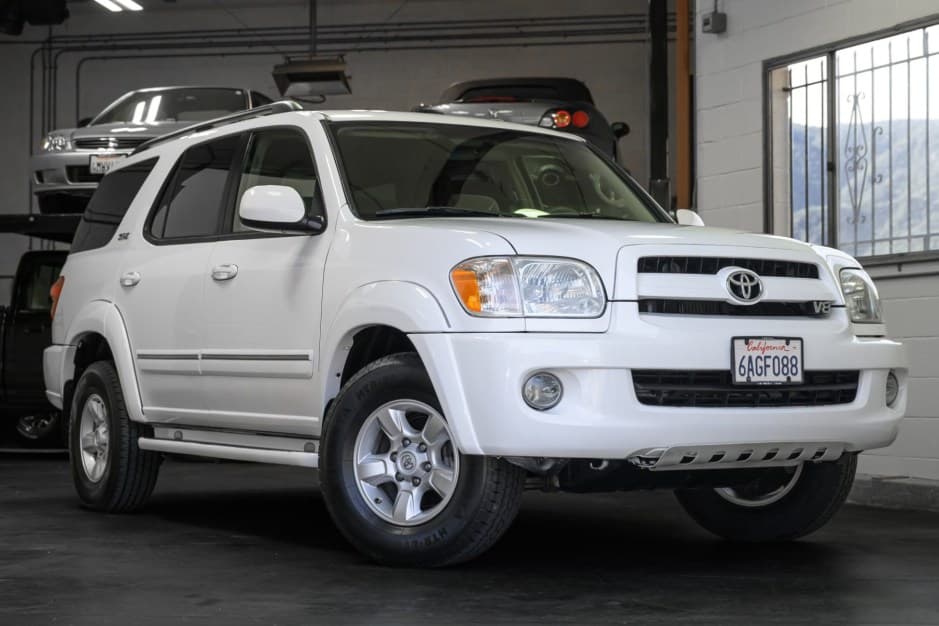 2007 Toyota Sequoia sold for $18,250
