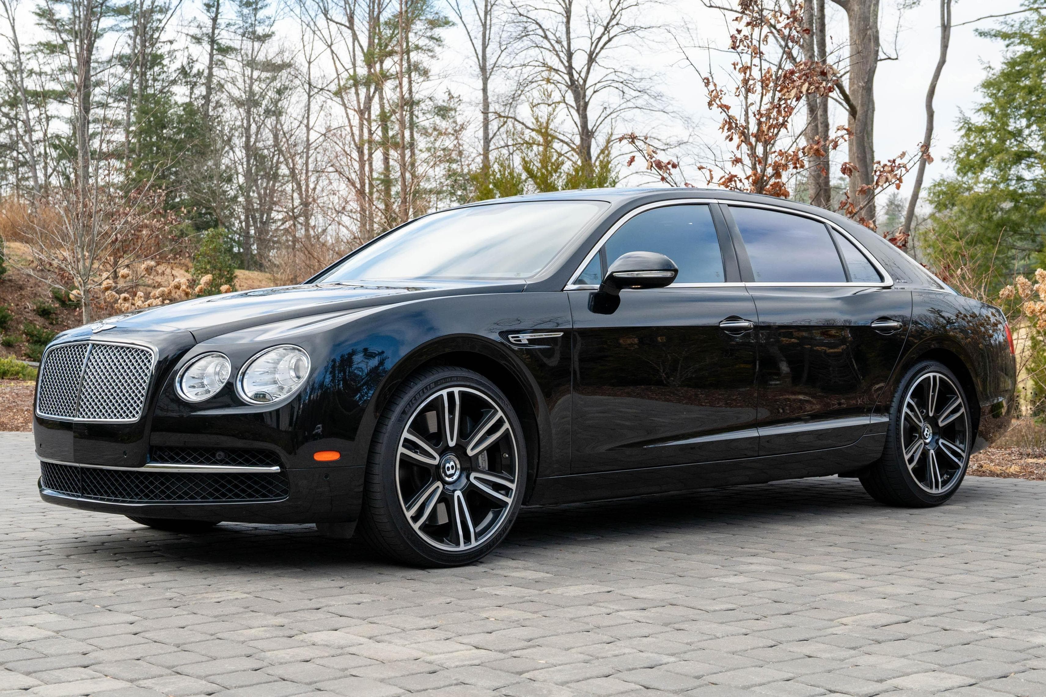 2014 Bentley Flying Spur sold for $40,250