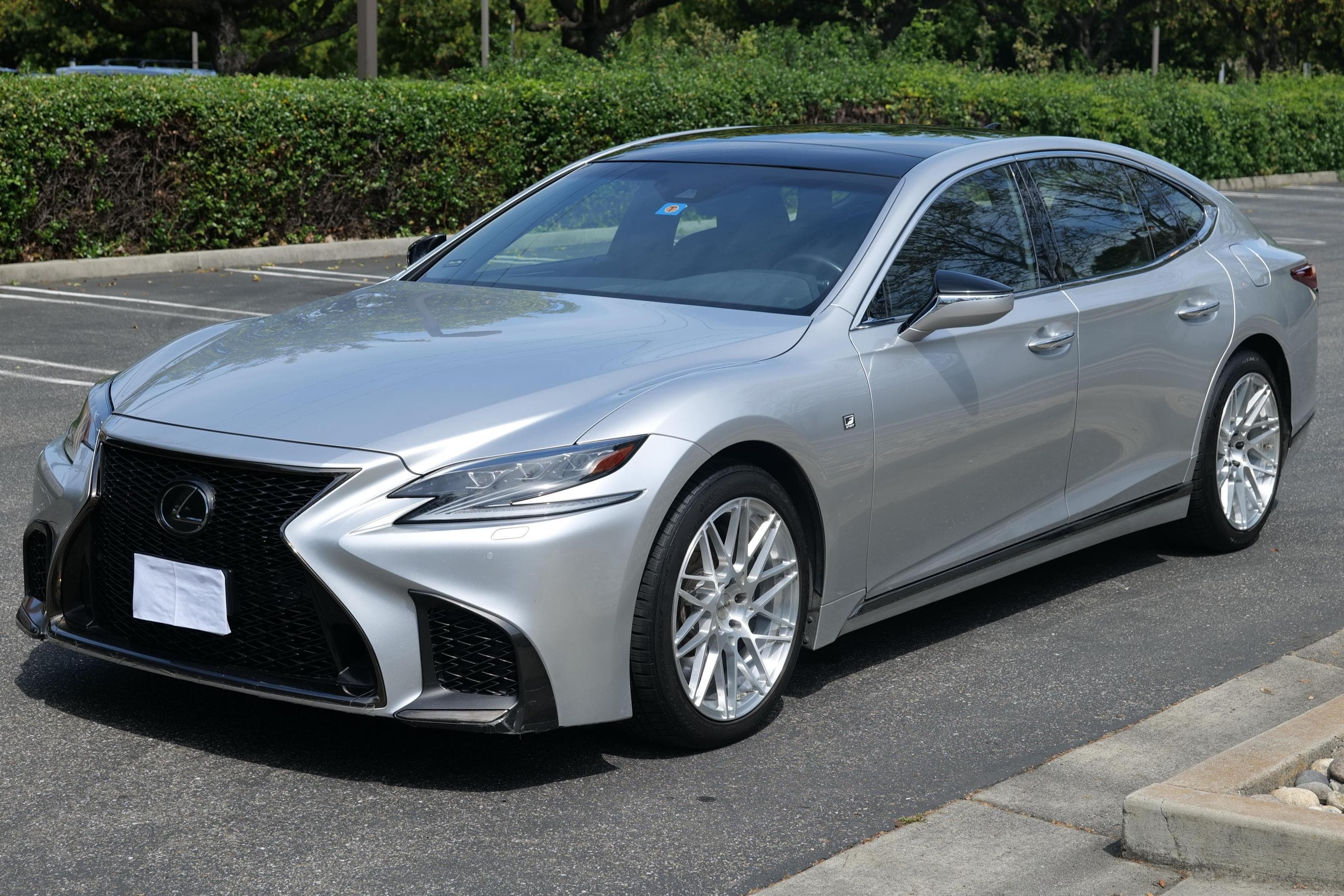 2018 Lexus LS sold for $35,250