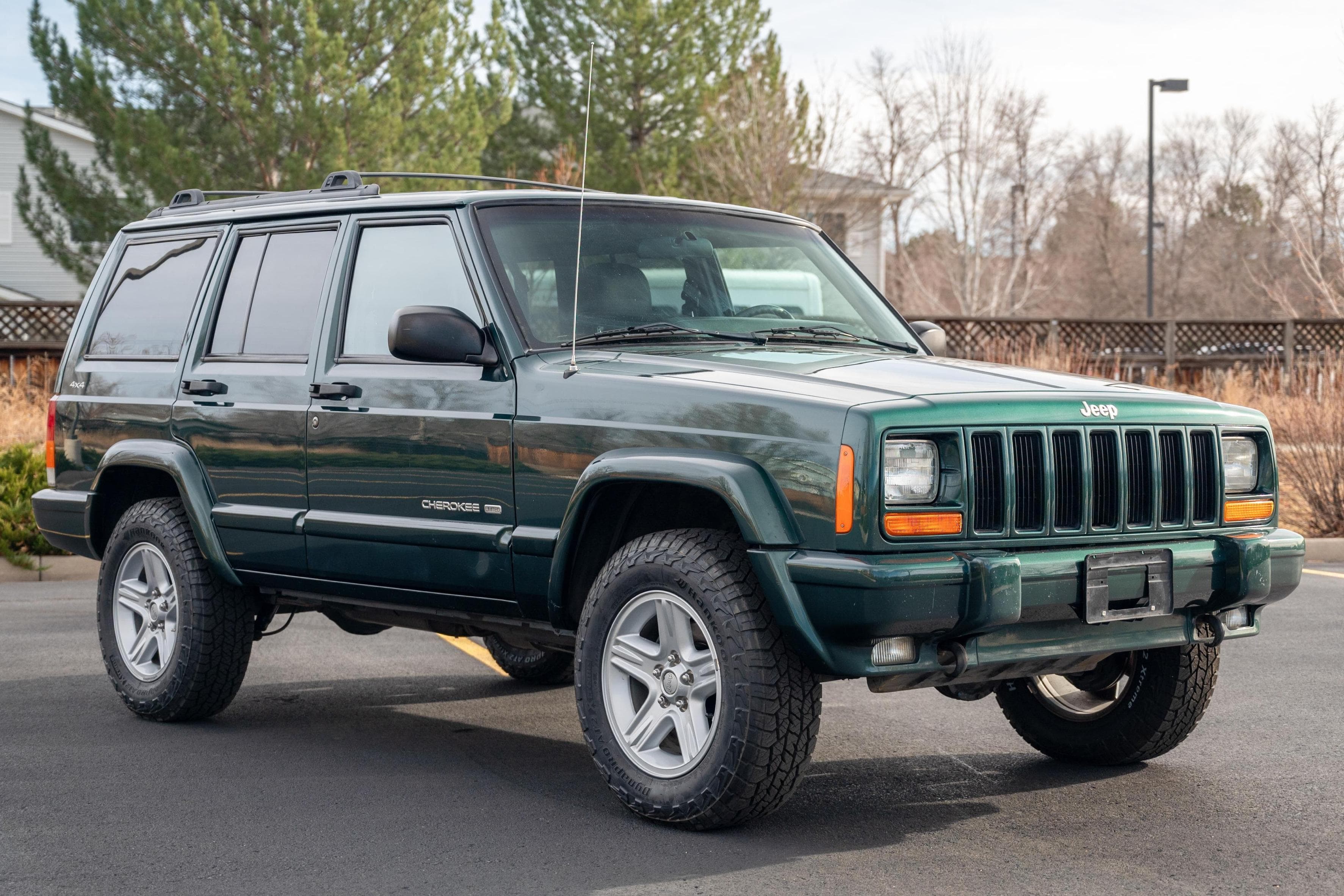 2001 Jeep Cherokee sold for $17,200