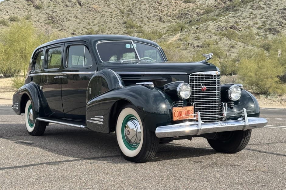 1940 Cadillac V16 sold for $62,000