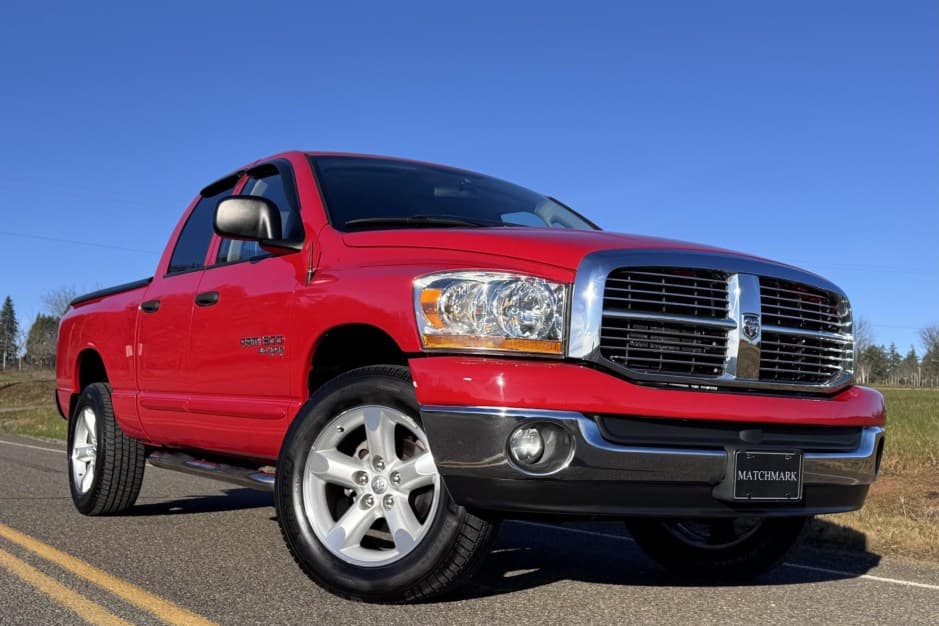 2006 Dodge Ram 1500 (2002-2008) sold for $18,250