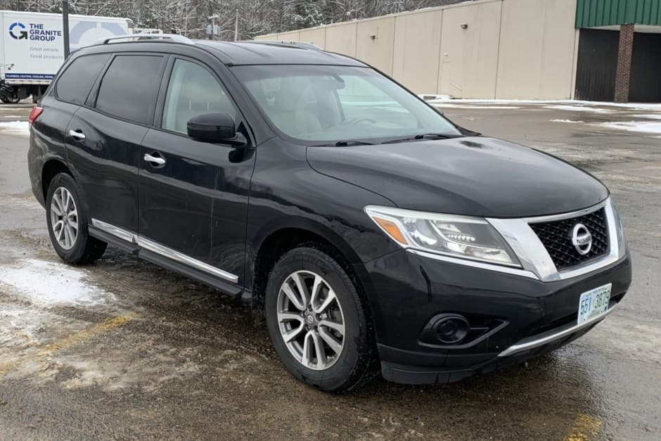 2013 Nissan Pathfinder sold for $10,550