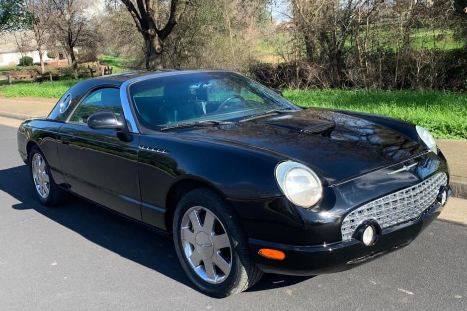 2002 Ford Thunderbird (2002-2005) sold for $4,200