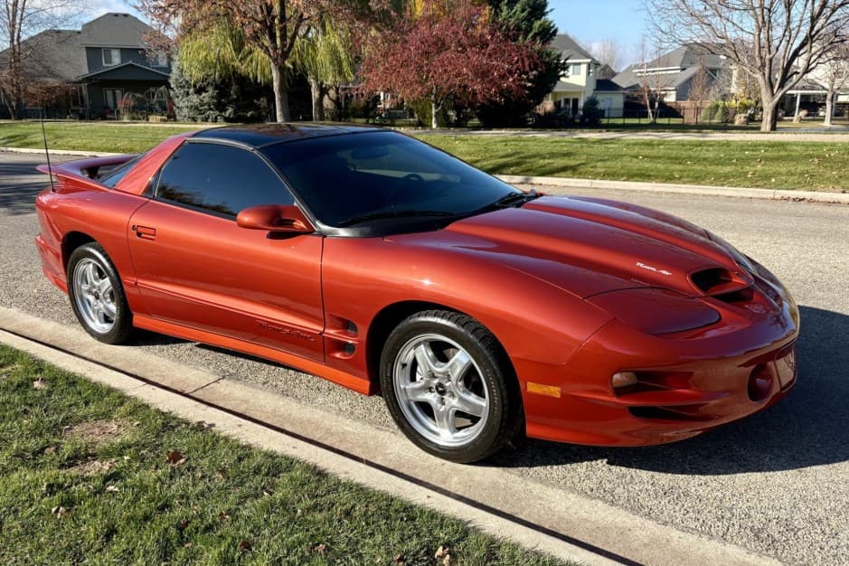 2002 Pontiac Firebird (4th Generation – 1993-2002) sold for $35,500