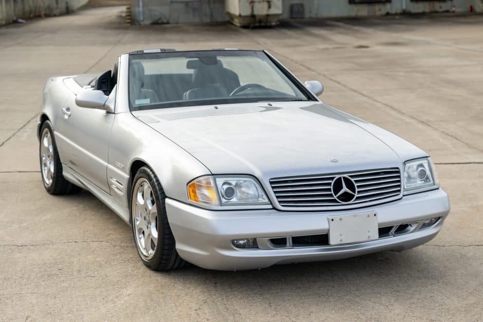 2002 Mercedes-Benz R129 SL sold for $101,000
