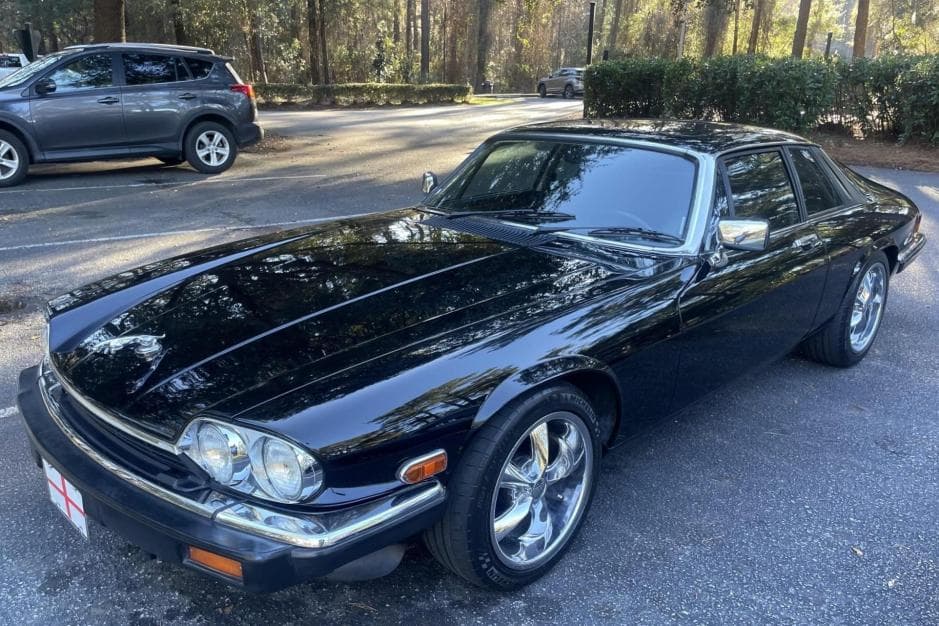 1986 Jaguar XJS sold for $6,100
