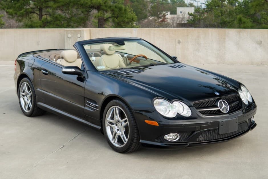 2007 Mercedes-Benz R230 SL sold for $27,400