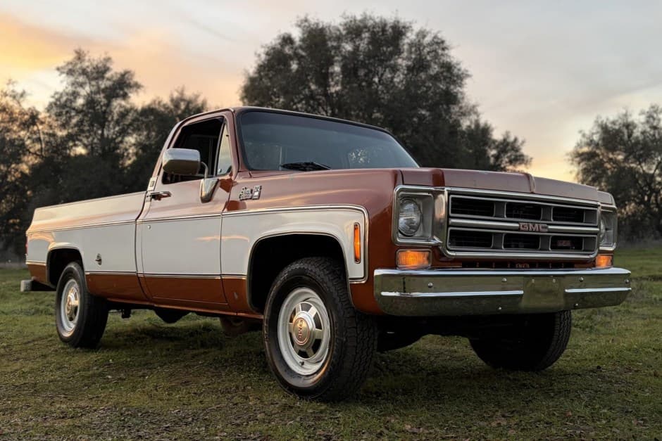 1976 GMC C/K 1973-1991 sold for $15,000