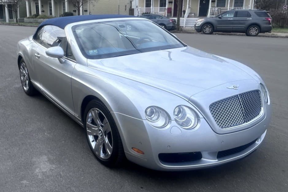 2008 Bentley Continental GTC (2006-2011) sold for $22,777