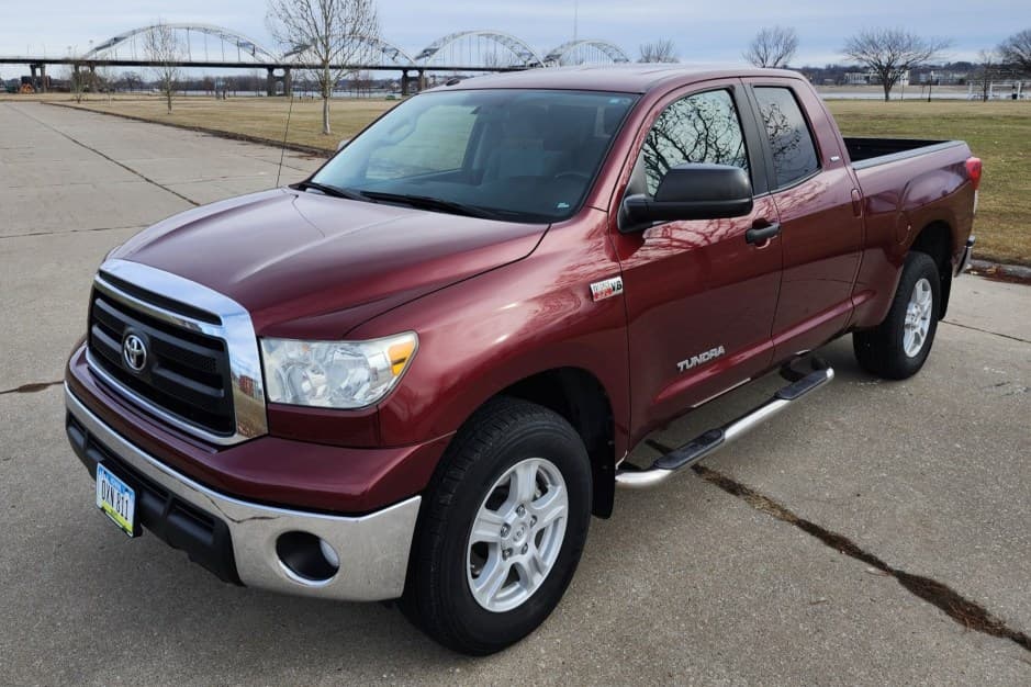 2010 Toyota Tundra (XK50 2007-2021) sold for $19,500