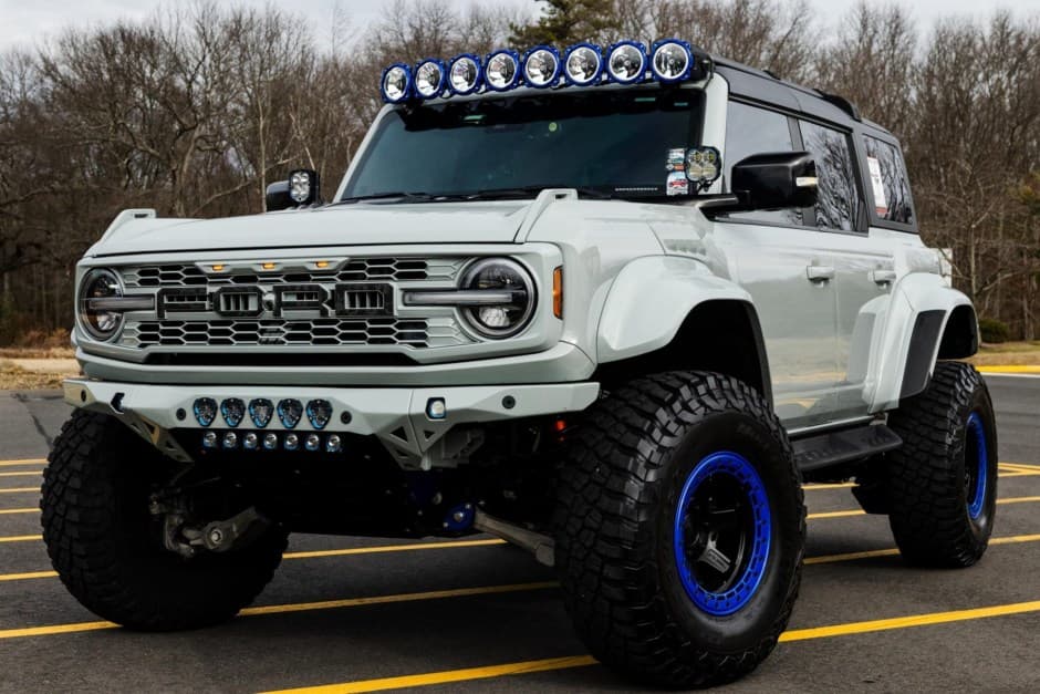 2022 Ford Bronco U725 sold for $65,000
