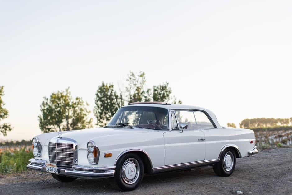 1970 Mercedes-Benz W111 Coupe & Cabriolet sold for $36,000