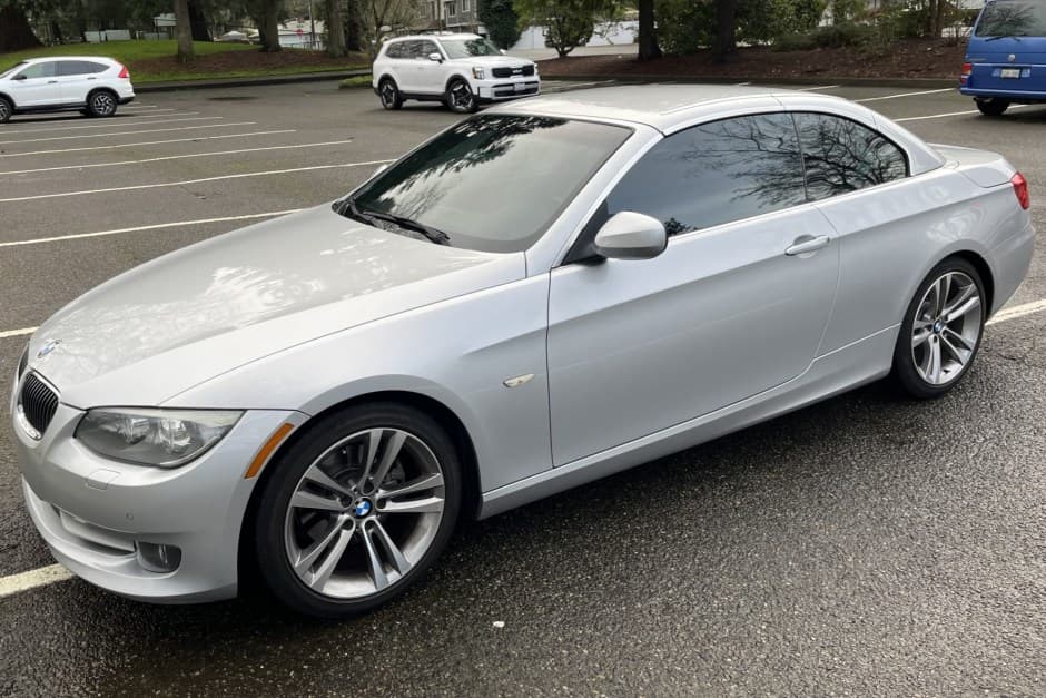 2012 BMW E92/E93 3-Series Coupe & Convertible sold for $4,328