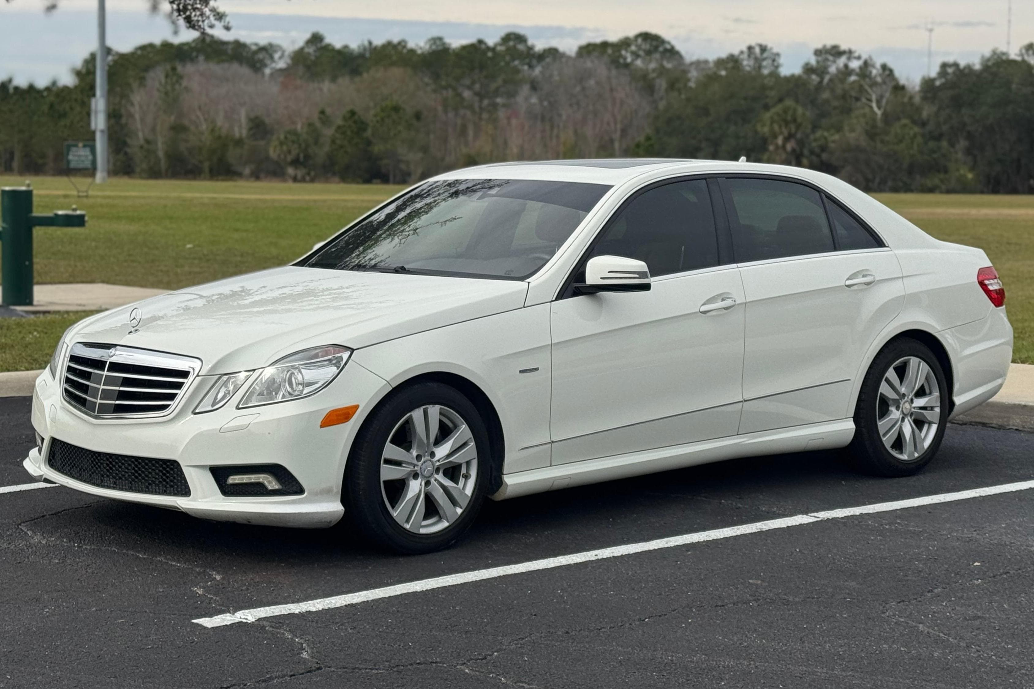 2011 Mercedes-Benz E-Class sold for $8,447